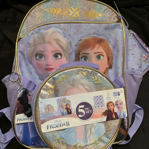 Frozen 2, 5 Piece Backpack Set! Anna and Elsa
New! - Picture 2 of 4